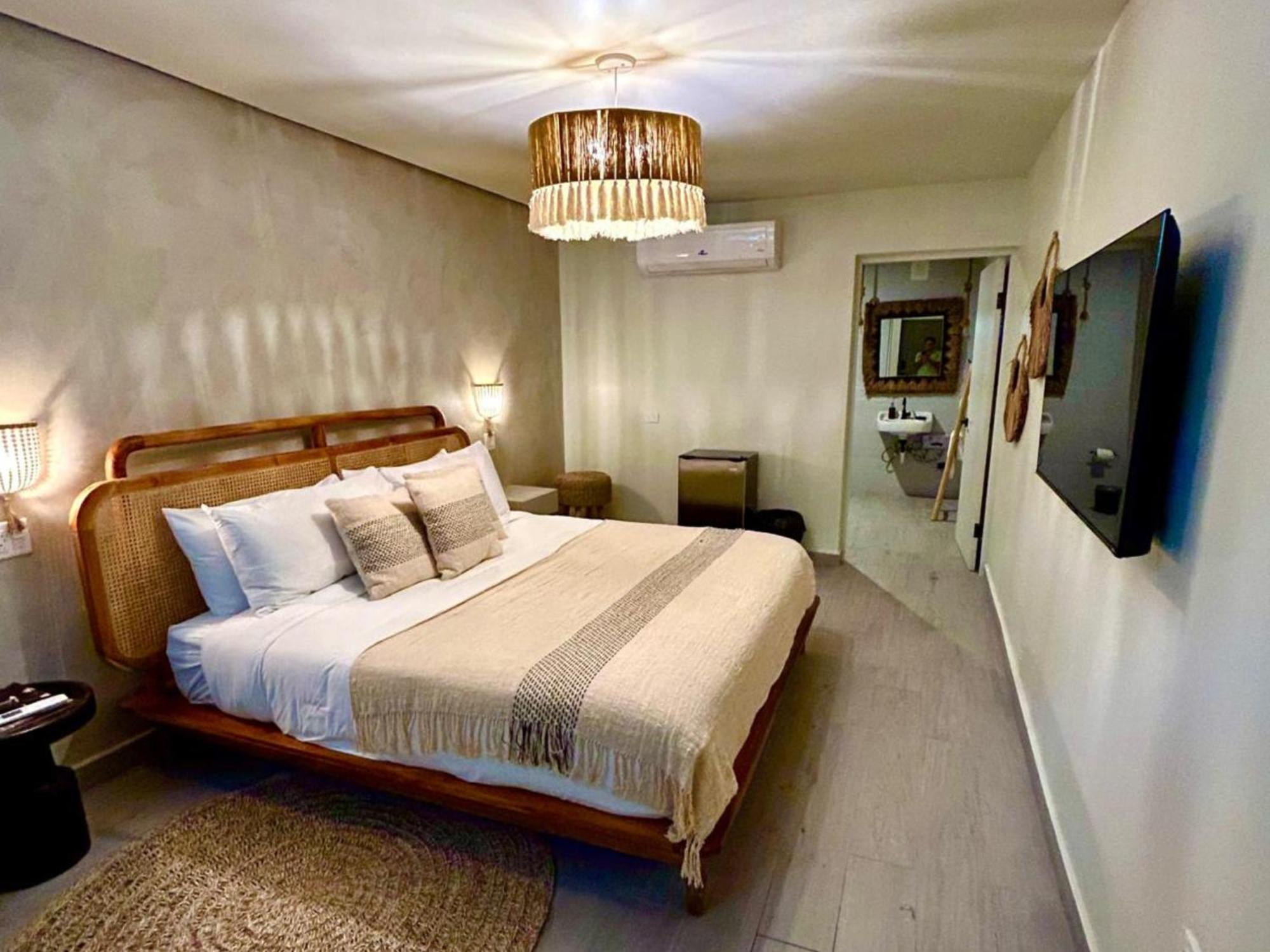 Bali Posh Hotel Pr كارولينا المظهر الخارجي الصورة