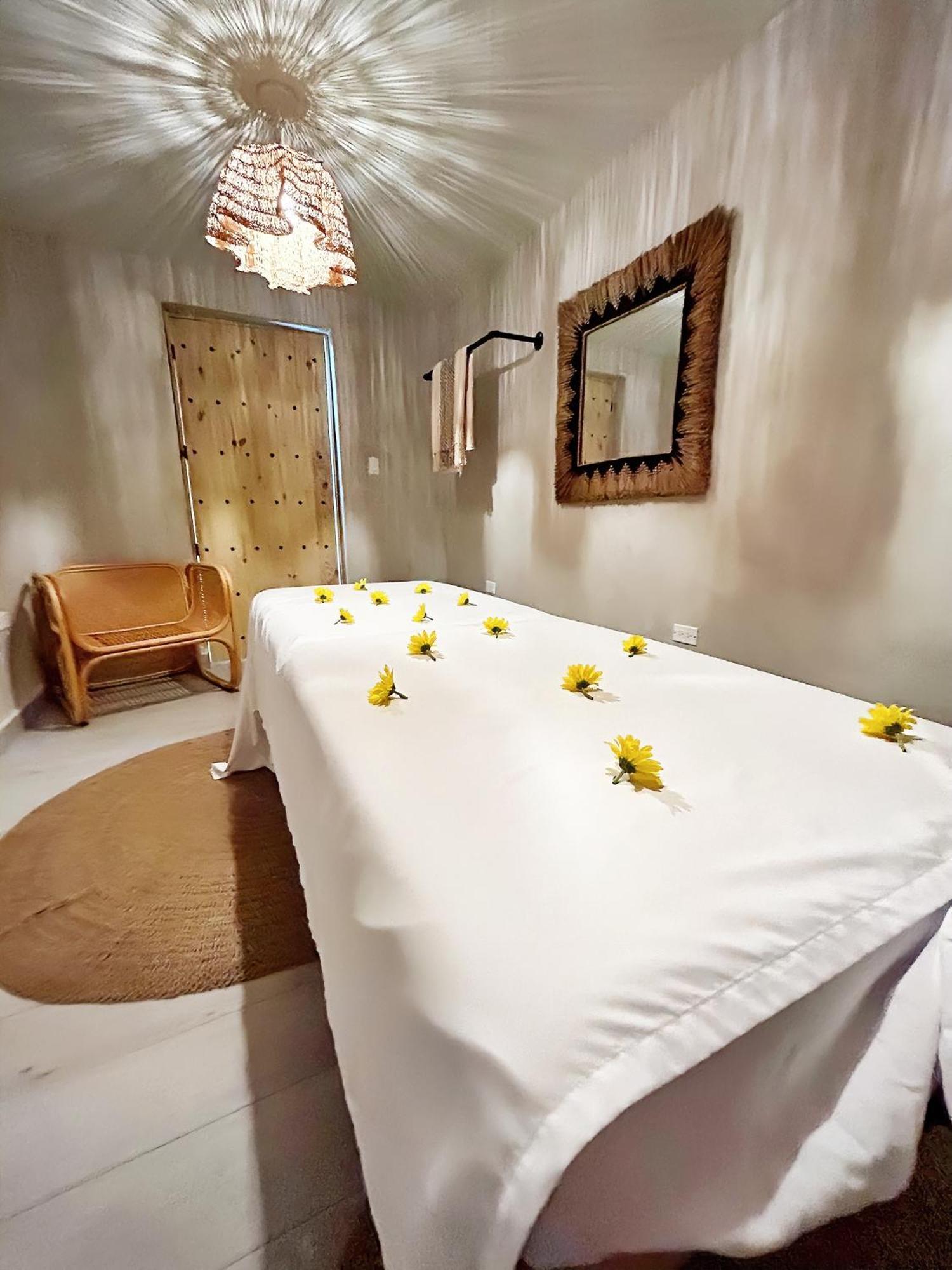 Bali Posh Hotel Pr كارولينا المظهر الخارجي الصورة