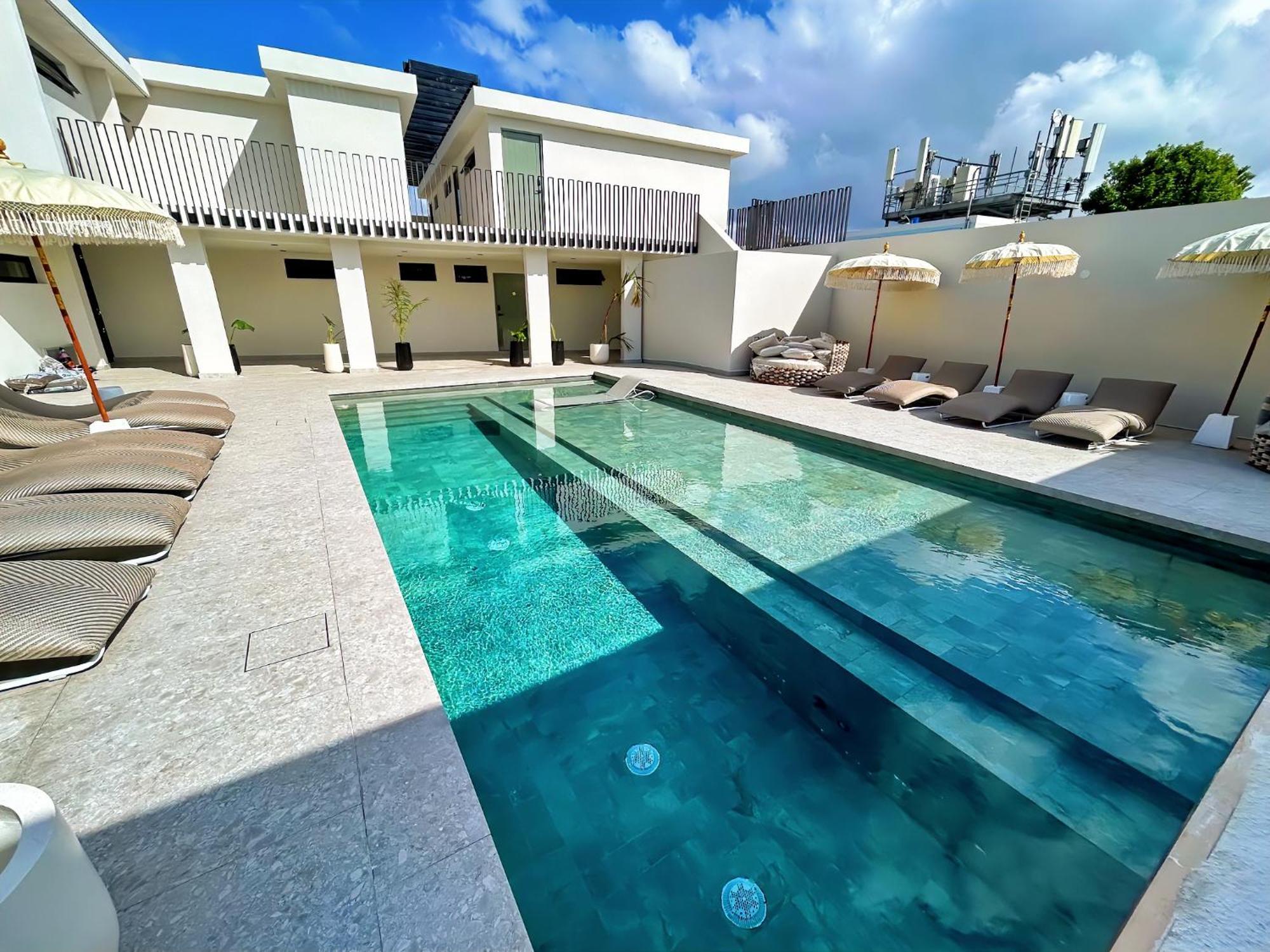 Bali Posh Hotel Pr كارولينا المظهر الخارجي الصورة