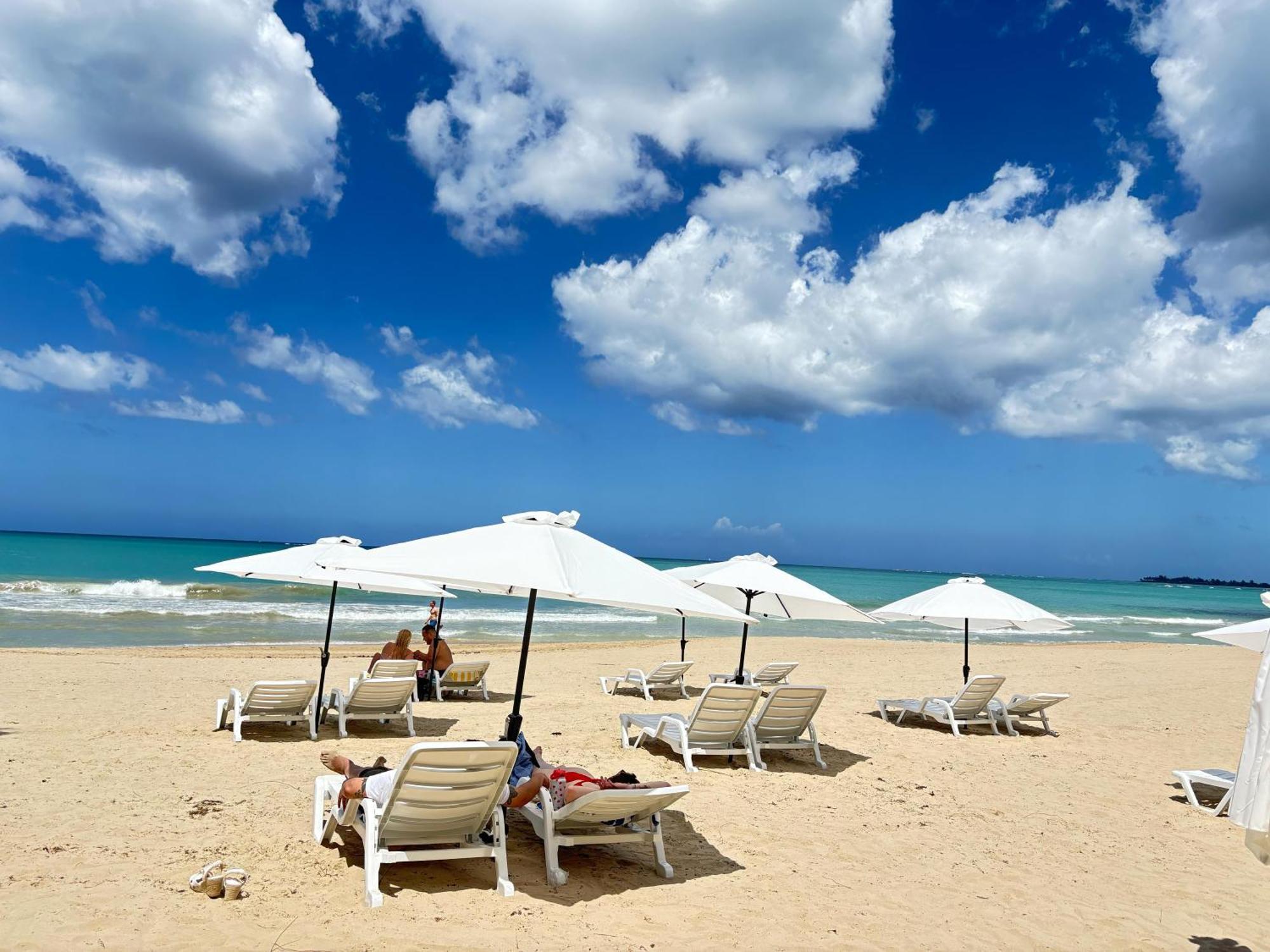 Bali Posh Hotel Pr كارولينا المظهر الخارجي الصورة